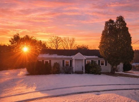 346 South Foxboro MA 02035