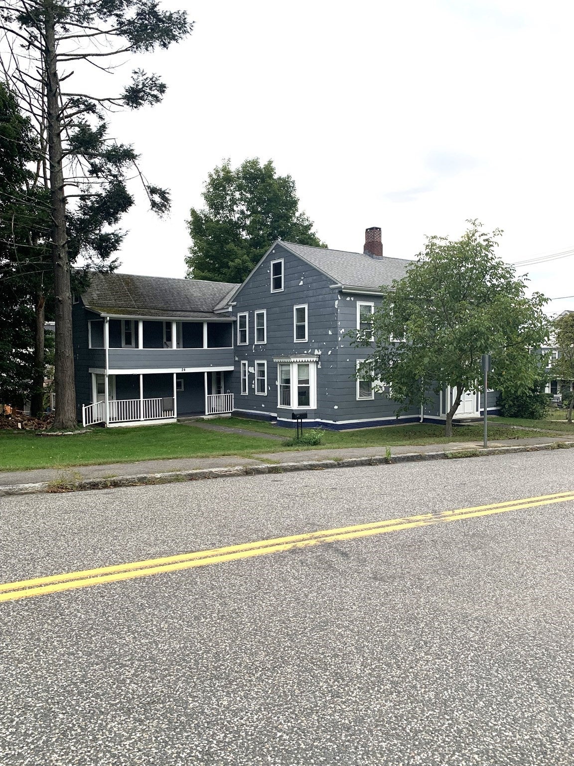 24 Pleasant St, Ware, MA Photo #4