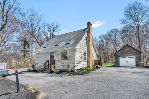 478 Fall River Ave Seekonk MA 02771