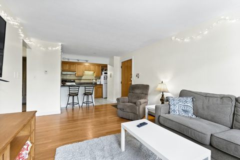 Photo of 10 Commonwealth Ct #10-8, Boston, MA 02135 (MLS # 73526854)