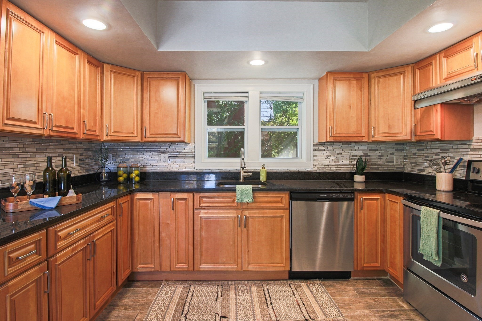 4 Longfellow Road, Worcester, MA, 4 Longfellow Road, Worcester, MA Photo #15