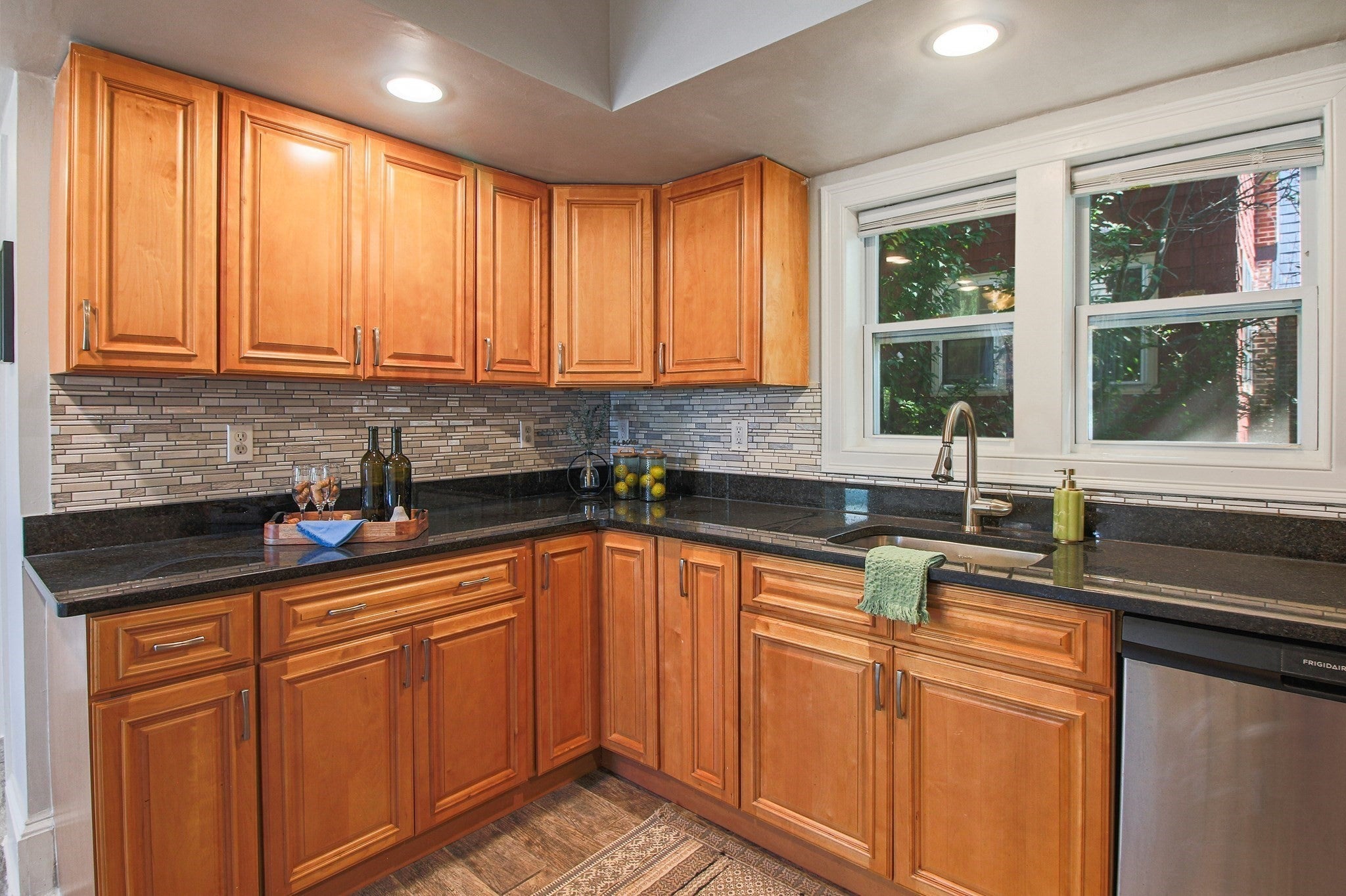 4 Longfellow Road, Worcester, MA, 4 Longfellow Road, Worcester, MA Photo #16