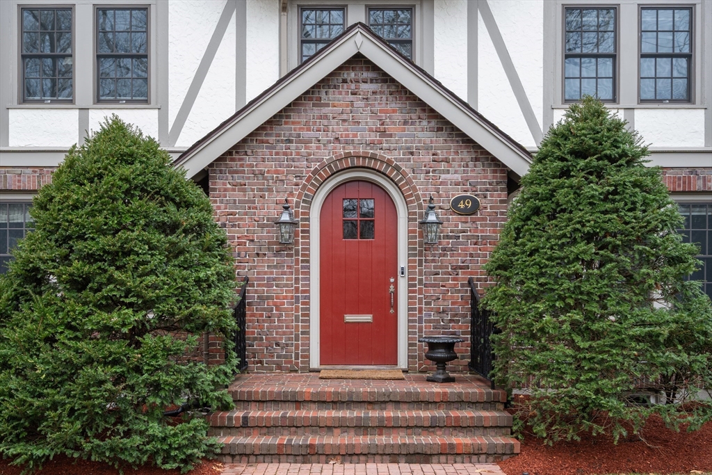 49 Whittier Road