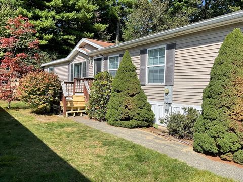 22 Medallion Road Holbrook MA 02343