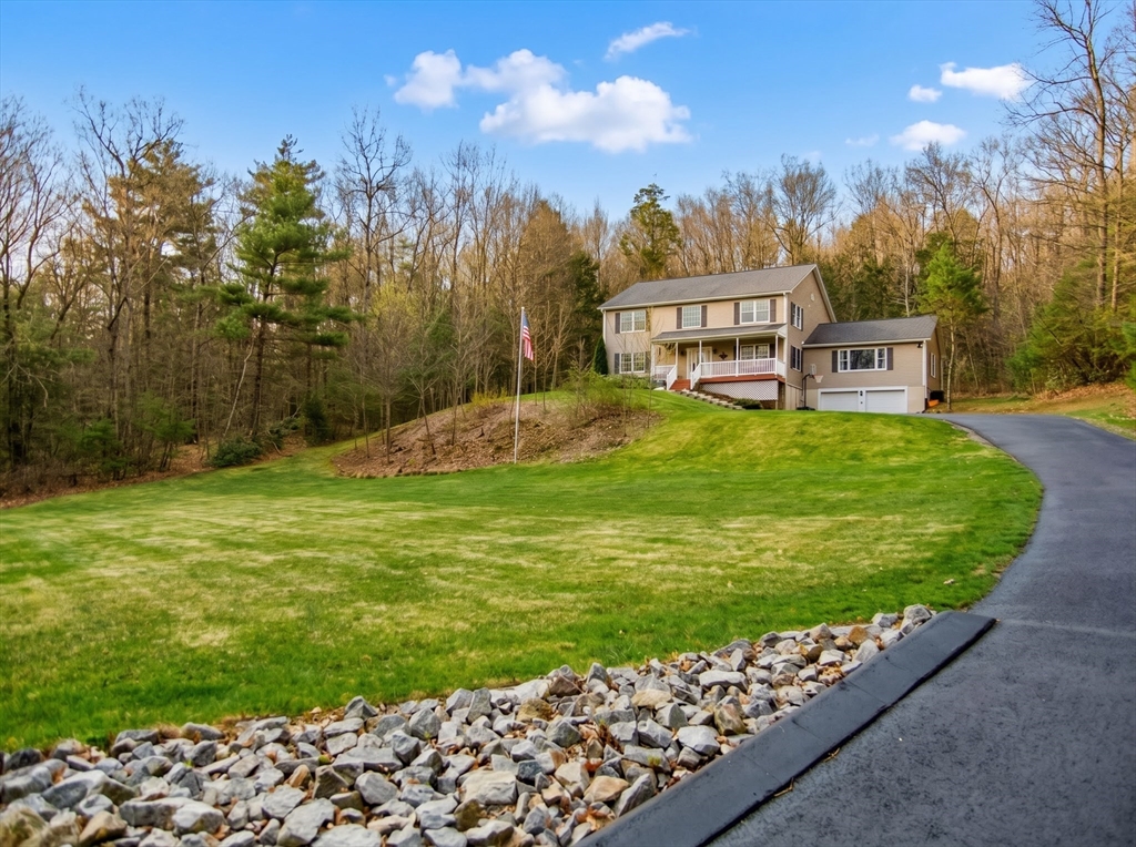 122 Maybrook