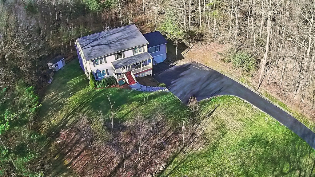 122 Maybrook