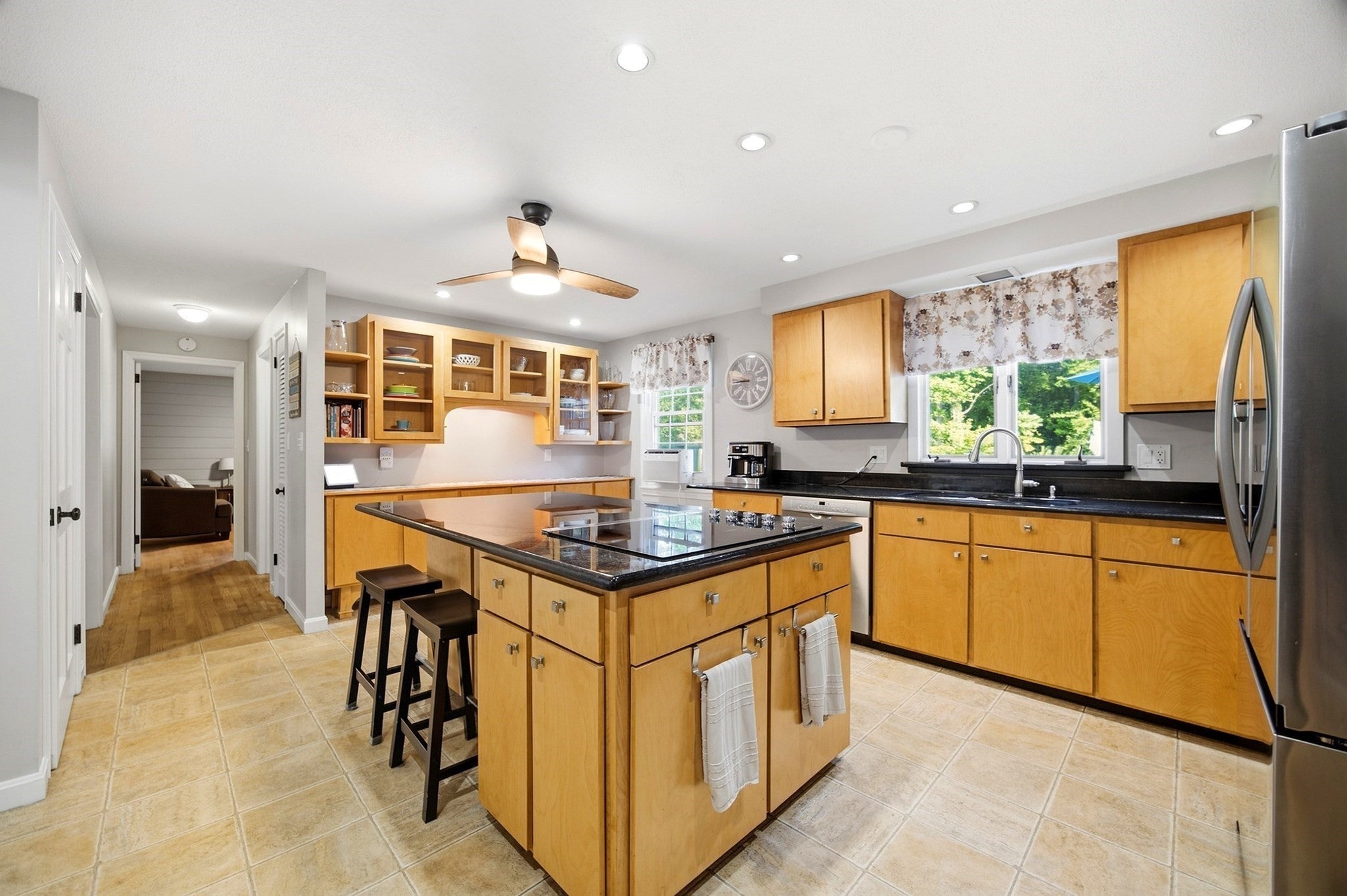 291 Steiger Dr, Westfield, MA, 291 Steiger Dr, Westfield, MA Photo #7
