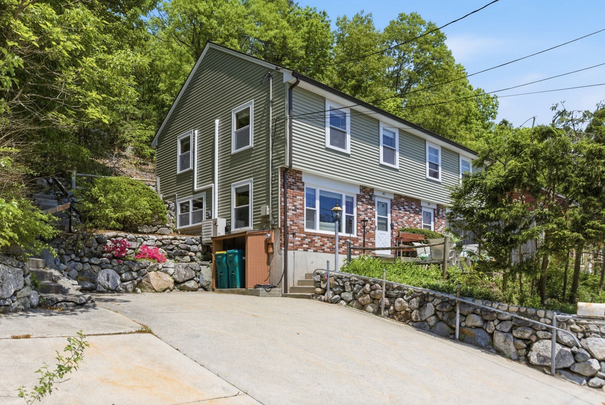 41 Mountain St 41, Woburn MA 01801