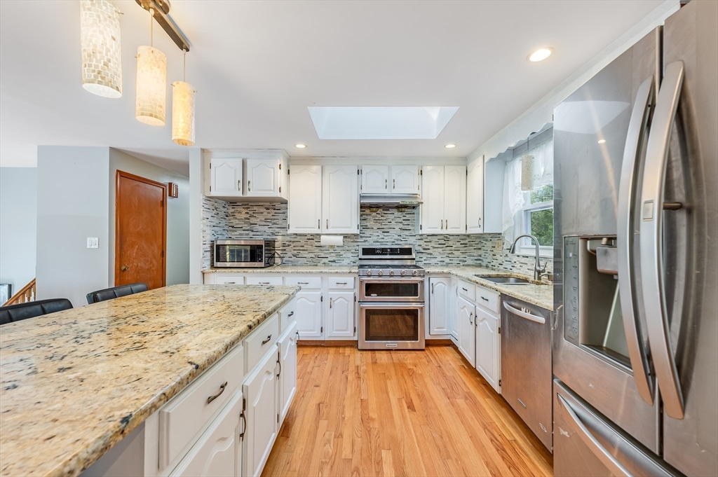111 E Vanston Rd