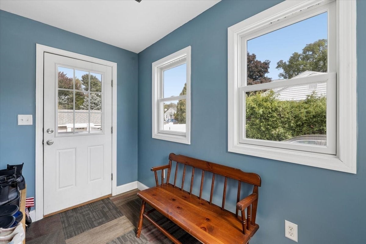 751 Varnum Avenue, Lowell, MA Photo #7
