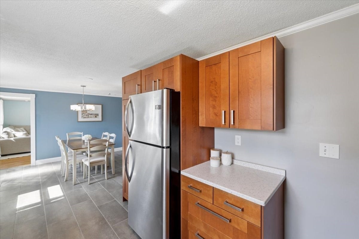 751 Varnum Avenue, Lowell, MA Photo #16