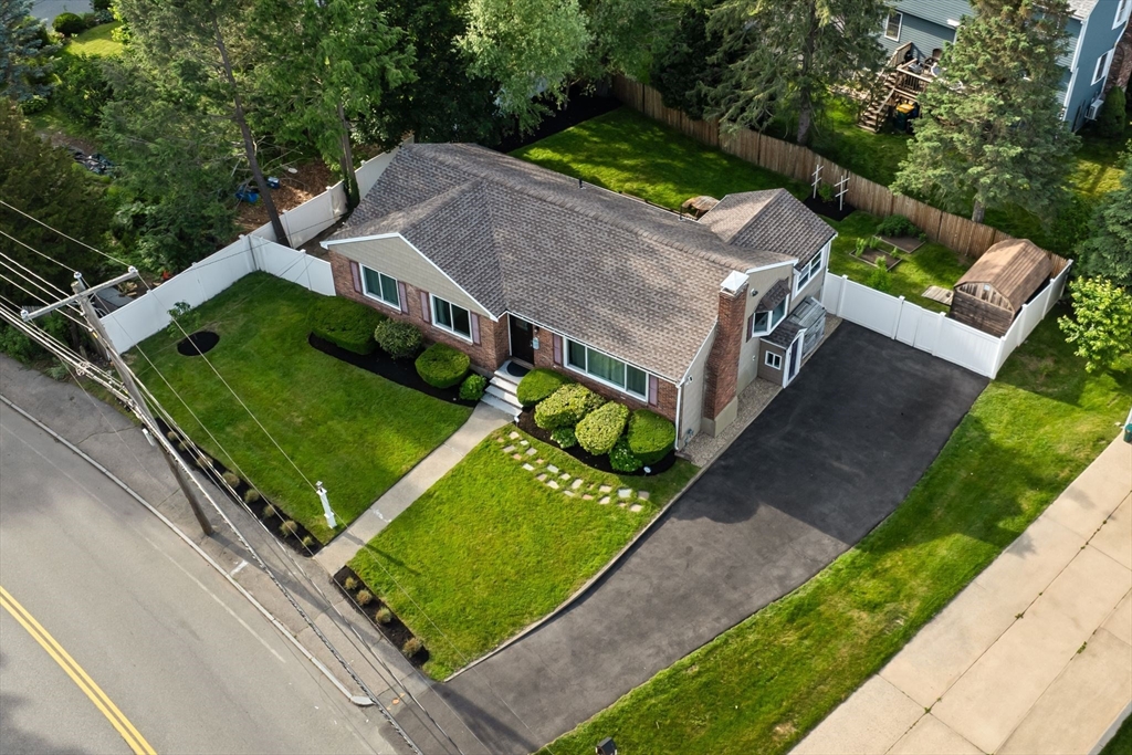 56 Beach St