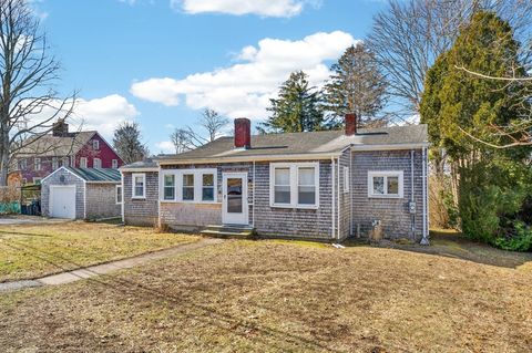 Photo of 18 Wilson St, Dartmouth, MA 02748 (MLS # 73487179)
