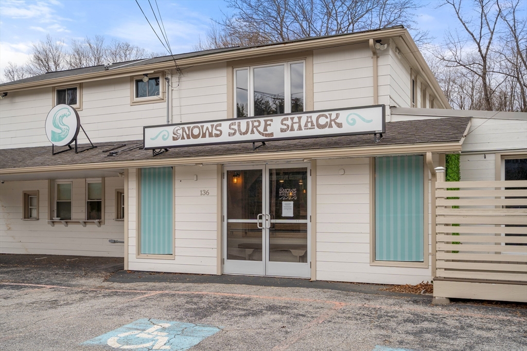 136 Pleasant Street