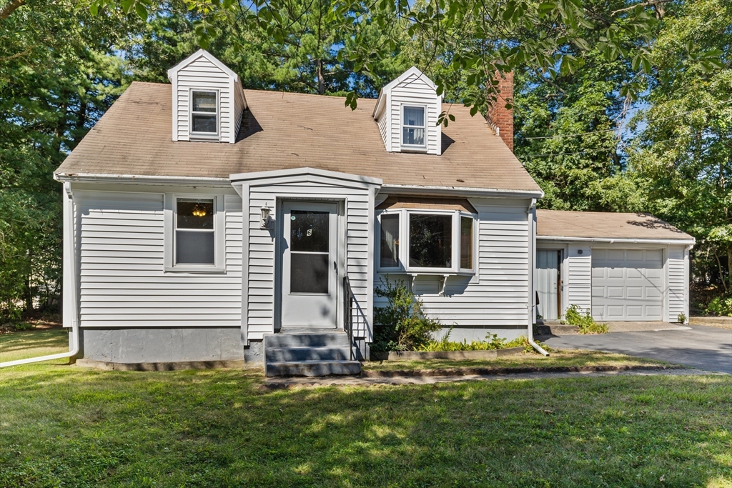 6 Washington Dr