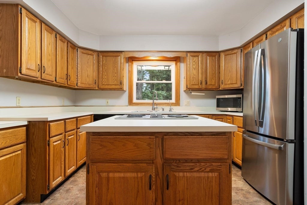 210 Brickyard Rd, Athol, MA, 210 Brickyard Rd, Athol, MA Photo #15