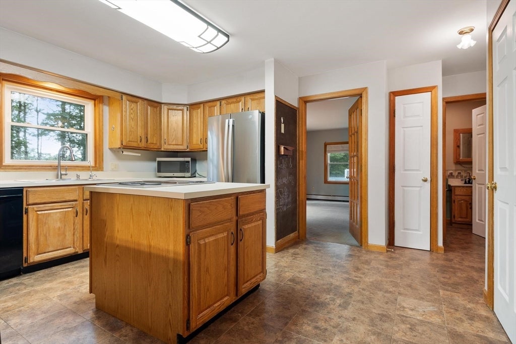 210 Brickyard Rd, Athol, MA, 210 Brickyard Rd, Athol, MA Photo #14