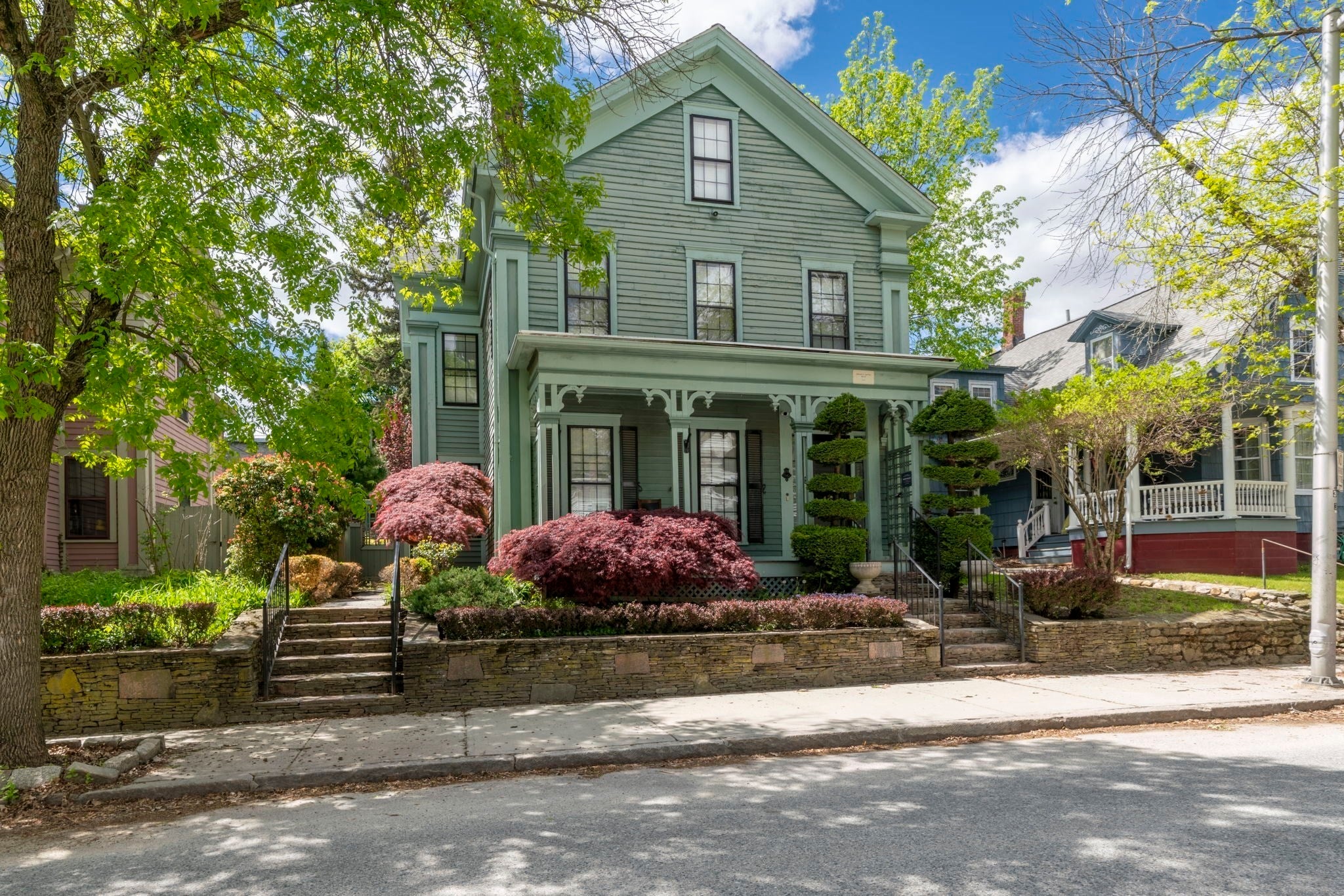 Photo of 12 Crown St, Worcester, MA