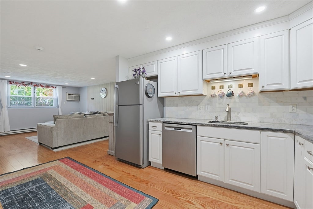 91 Pleasant St #D1, Medfield, MA, 91 Pleasant St #D1, Medfield, MA Photo #17