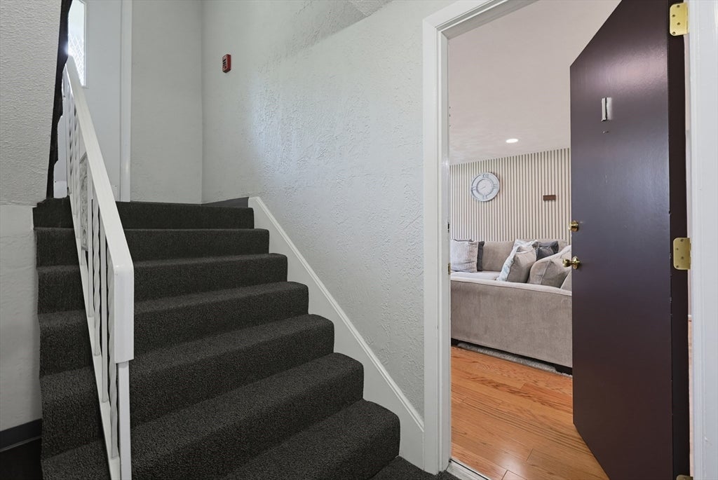 91 Pleasant St #D1, Medfield, MA, 91 Pleasant St #D1, Medfield, MA Photo #6