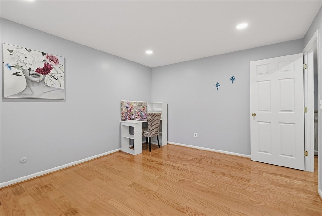 91 Pleasant St #D1, Medfield, MA, 91 Pleasant St #D1, Medfield, MA Photo #28