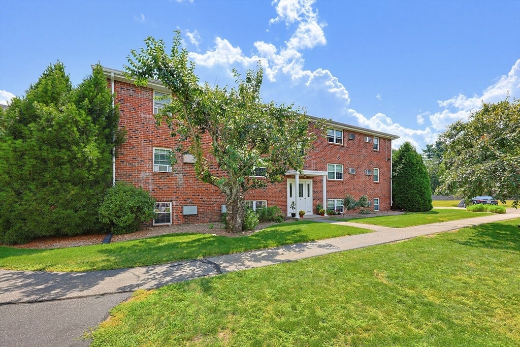 91 Pleasant St #D1, Medfield, MA, 91 Pleasant St #D1, Medfield, MA Photo #32