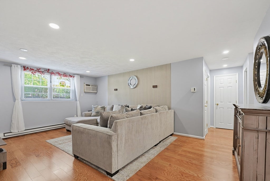 91 Pleasant St #D1, Medfield, MA, 91 Pleasant St #D1, Medfield, MA Photo #13