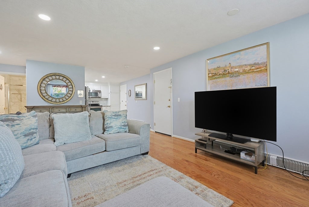 91 Pleasant St #D1, Medfield, MA, 91 Pleasant St #D1, Medfield, MA Photo #12