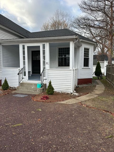 41 Prescott St 2 Reading MA 01867