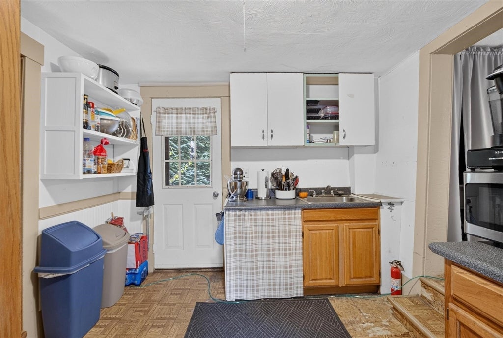 542-R Wanoosnoc Rd, Fitchburg, MA, 542-R Wanoosnoc Rd, Fitchburg, MA Photo #2