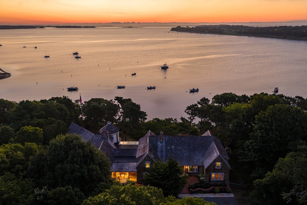 Harwich, Massachusetts 02645, United States, 8 Bedrooms Bedrooms, ,4 BathroomsBathrooms,Residential,Active,177854