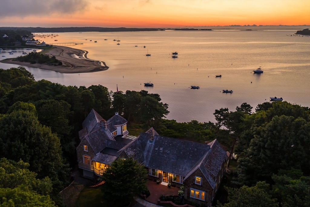 Harwich, Massachusetts 02645, United States, 8 Bedrooms Bedrooms, ,4 BathroomsBathrooms,Residential,Active,177854