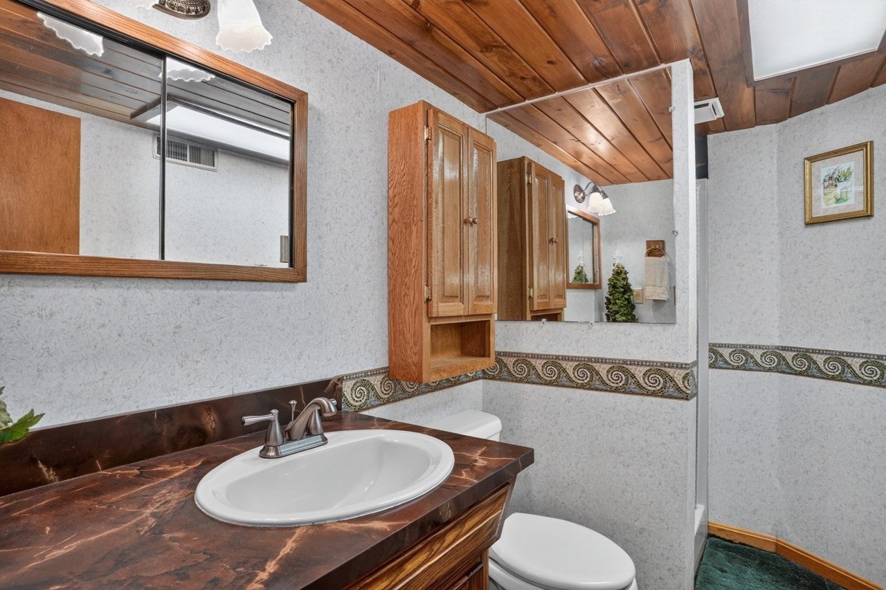 10 Squire Ln, Bellingham, MA, 10 Squire Ln, Bellingham, MA Photo #21