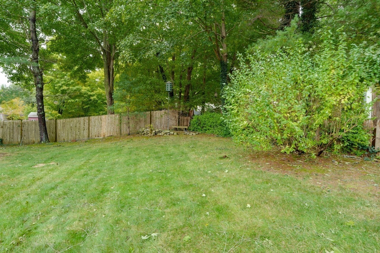10 Squire Ln, Bellingham, MA, 10 Squire Ln, Bellingham, MA Photo #27