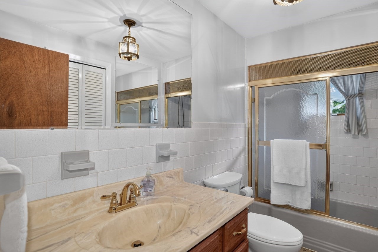 10 Squire Ln, Bellingham, MA, 10 Squire Ln, Bellingham, MA Photo #16
