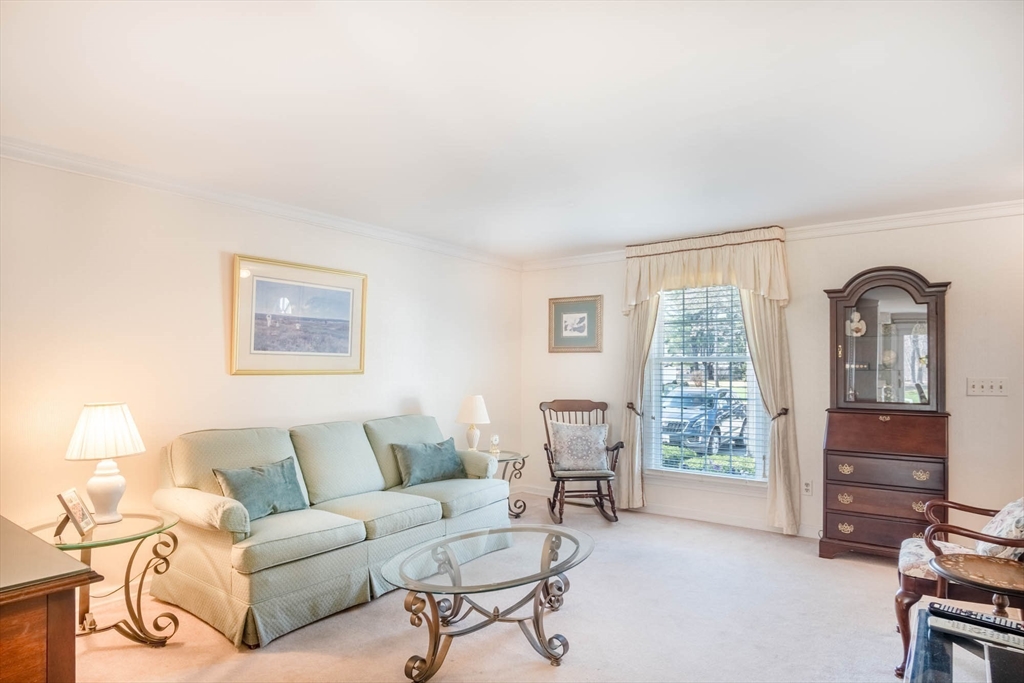 106 Plantation Dr 106