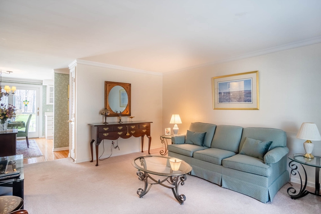 106 Plantation Dr 106