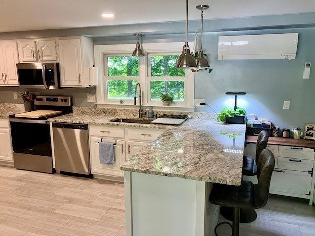 82 Walnut St, North Brookfield, MA, 82 Walnut St, North Brookfield, MA Photo #8