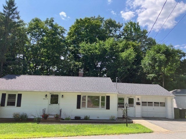 82 Walnut St, North Brookfield, MA, 82 Walnut St, North Brookfield, MA Photo #3