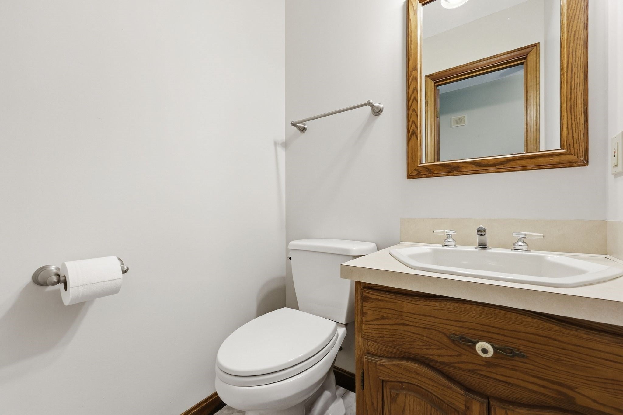 227 Telegraph Ave, Chicopee, MA, 227 Telegraph Ave, Chicopee, MA Photo #18