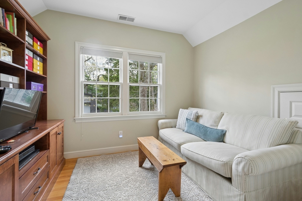 1 Munroe Road, Lexington, MA Photo #21