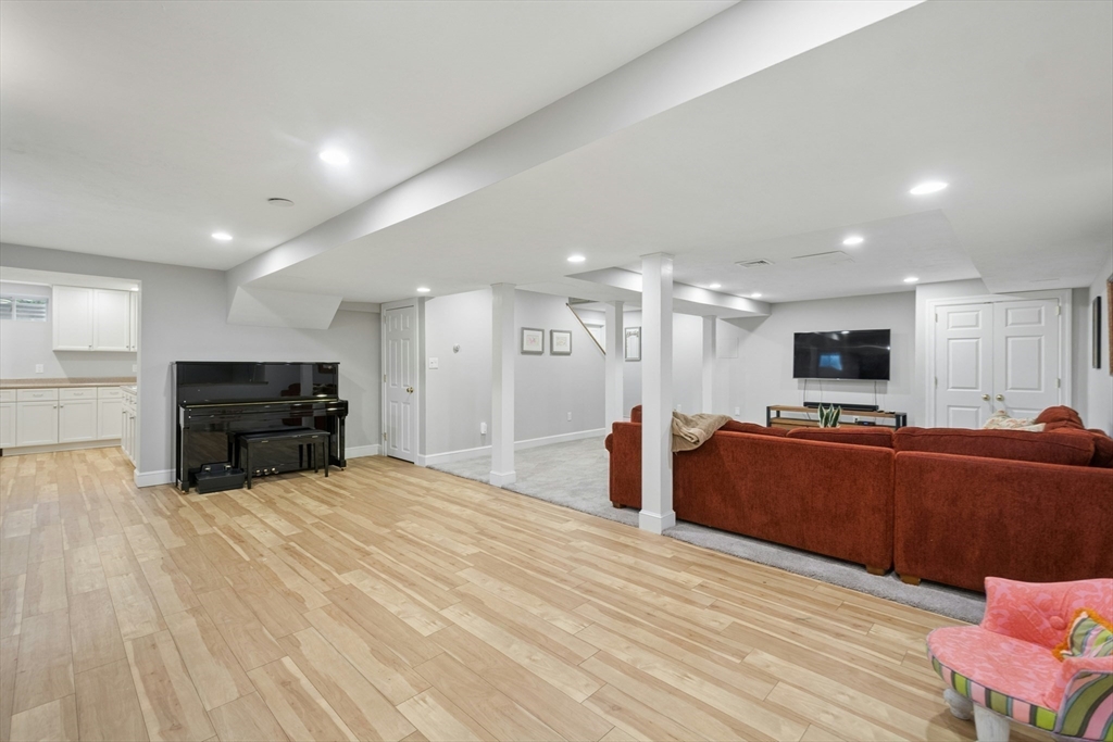1 Munroe Road, Lexington, MA Photo #30