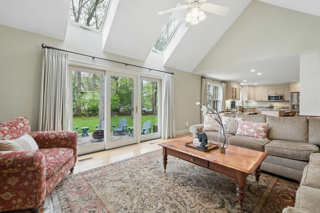1 Munroe Road, Lexington, MA Photo #19