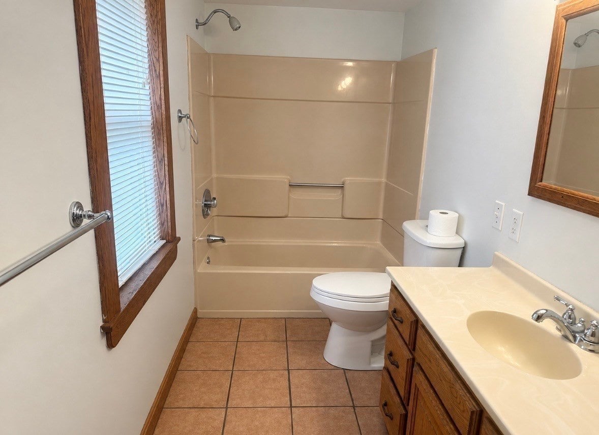28 Bedford Road, Woburn, MA, 28 Bedford Road, Woburn, MA Photo #22