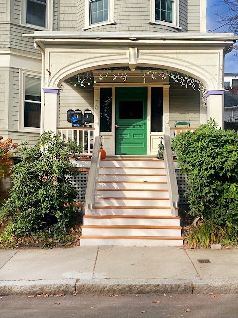 70 Perry St 3