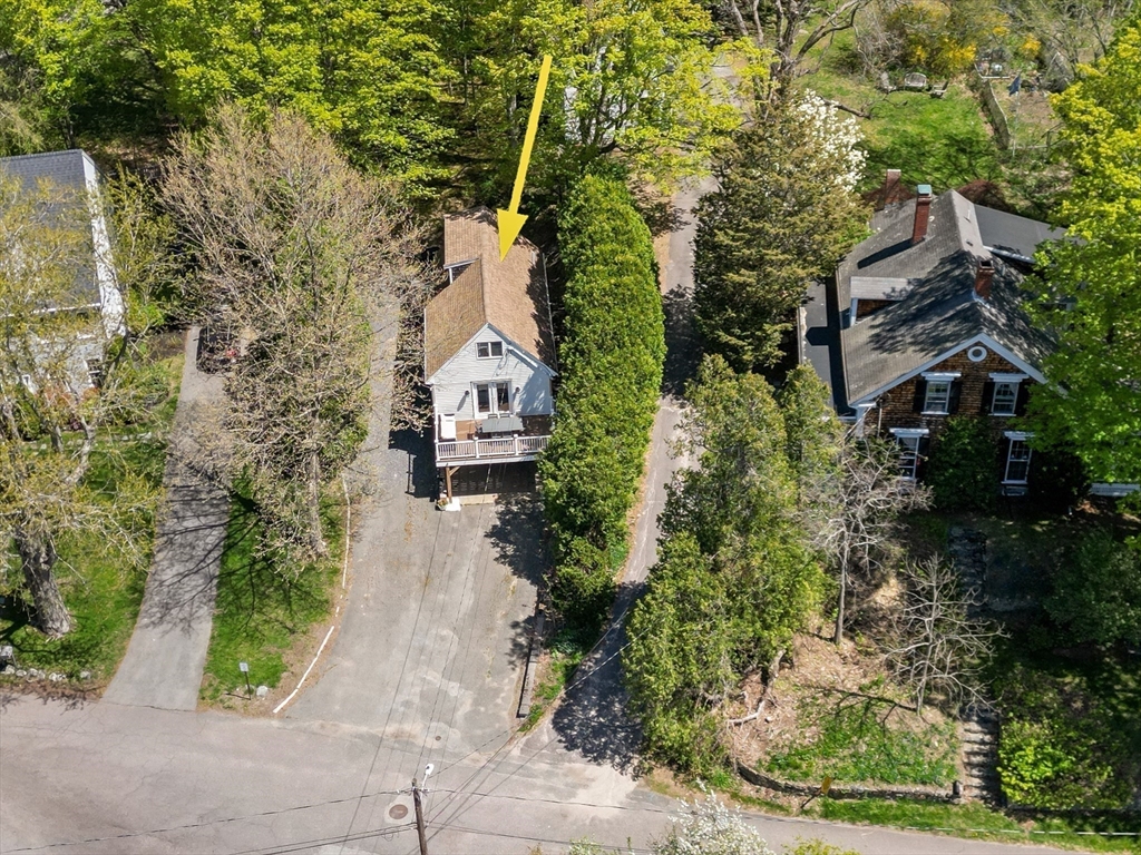4 Agawam Avenue