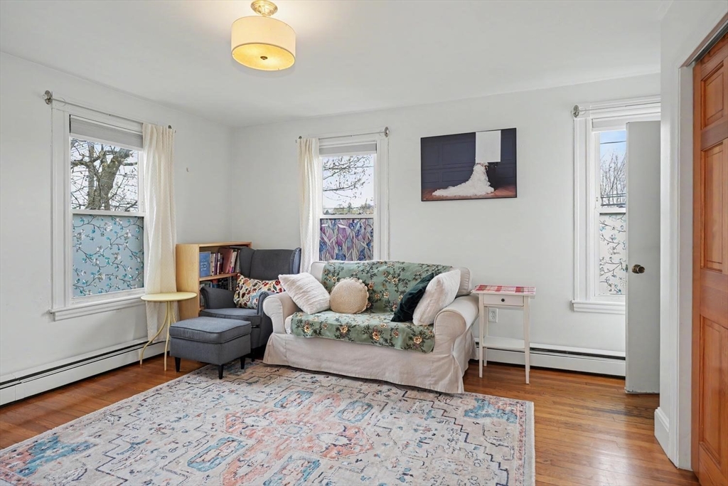 188 Waverley St 2