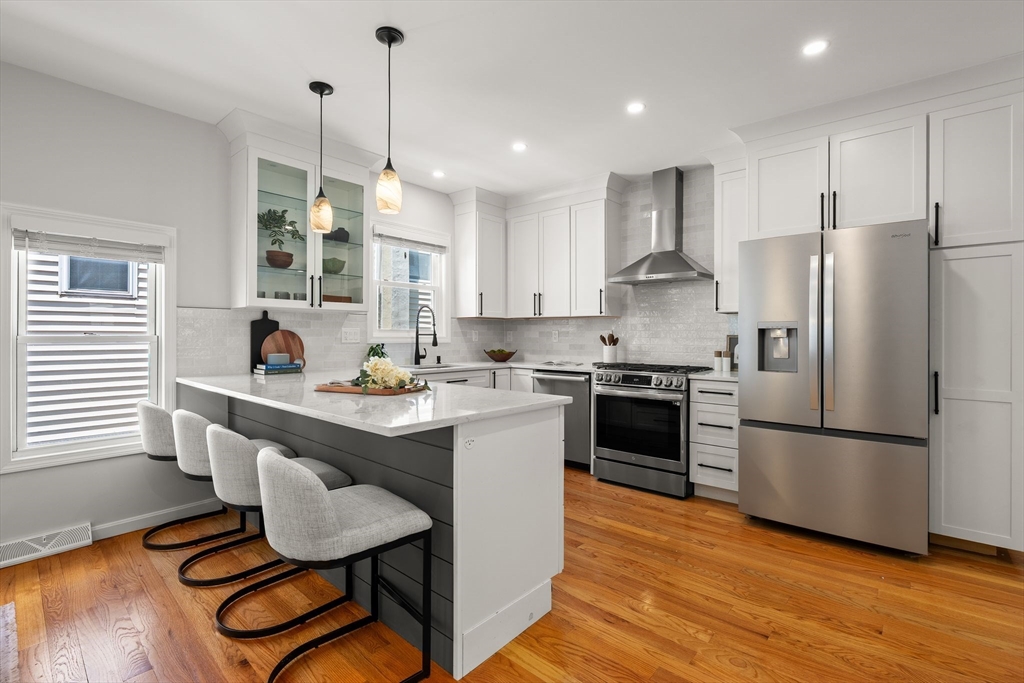 156 Locust St