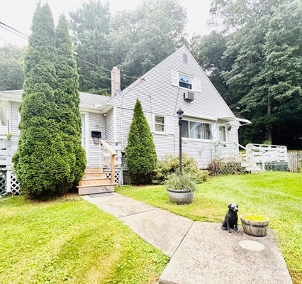 433 GIFFORD ST, SPRINGFIELD, MA 01118 - Image 02dfc2cf68cd47f20ed30d0ce34ff59a/87692382