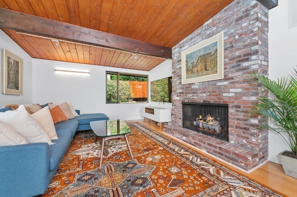 53 Campbell Rd